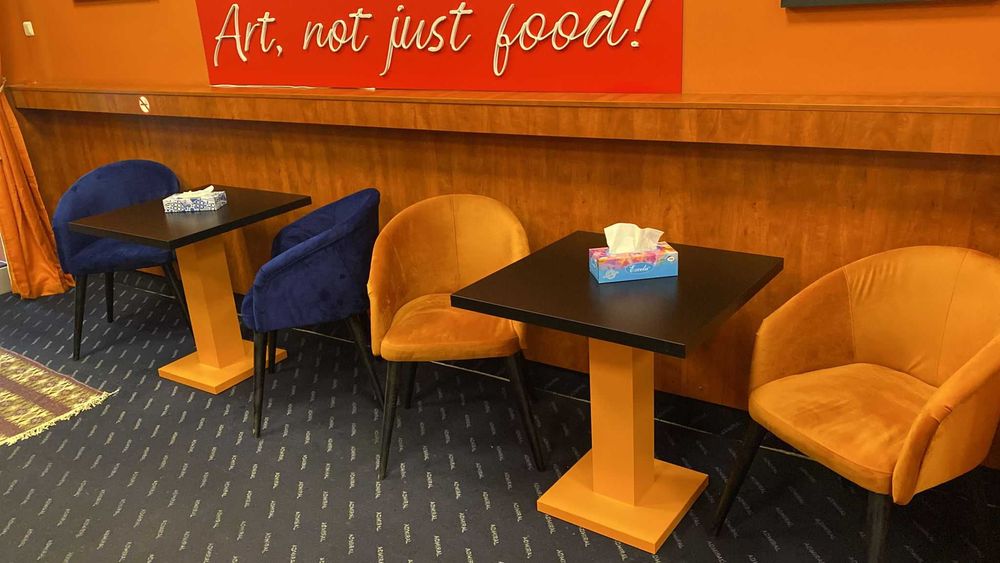 Mese bar, fast-food, restaurant, cafenea, pizzerie, hotel