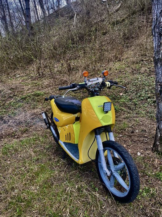 Vand scuter aprilia scarabeo 49cc