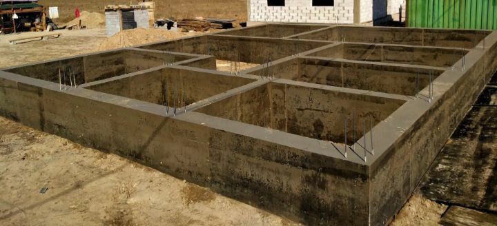 Заливаем фундамент  залить бетон Ленточный бетонные работы Бетонщики