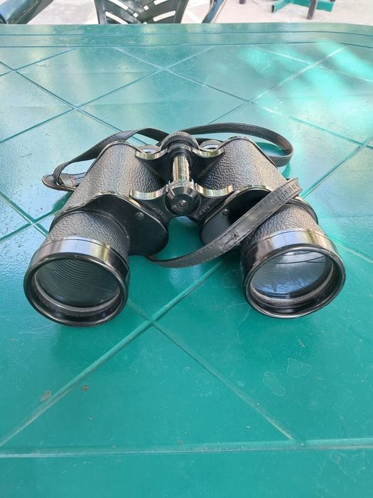 Продавам бинокъл телстар 20/52  употребяван .Без забележки