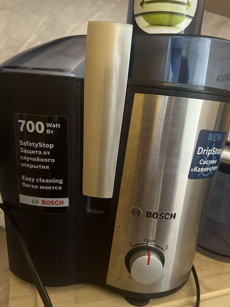 Bosch сокоизтисквачка Vita Juice 3