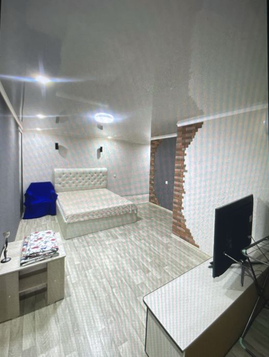 1 ком только по часам 2000