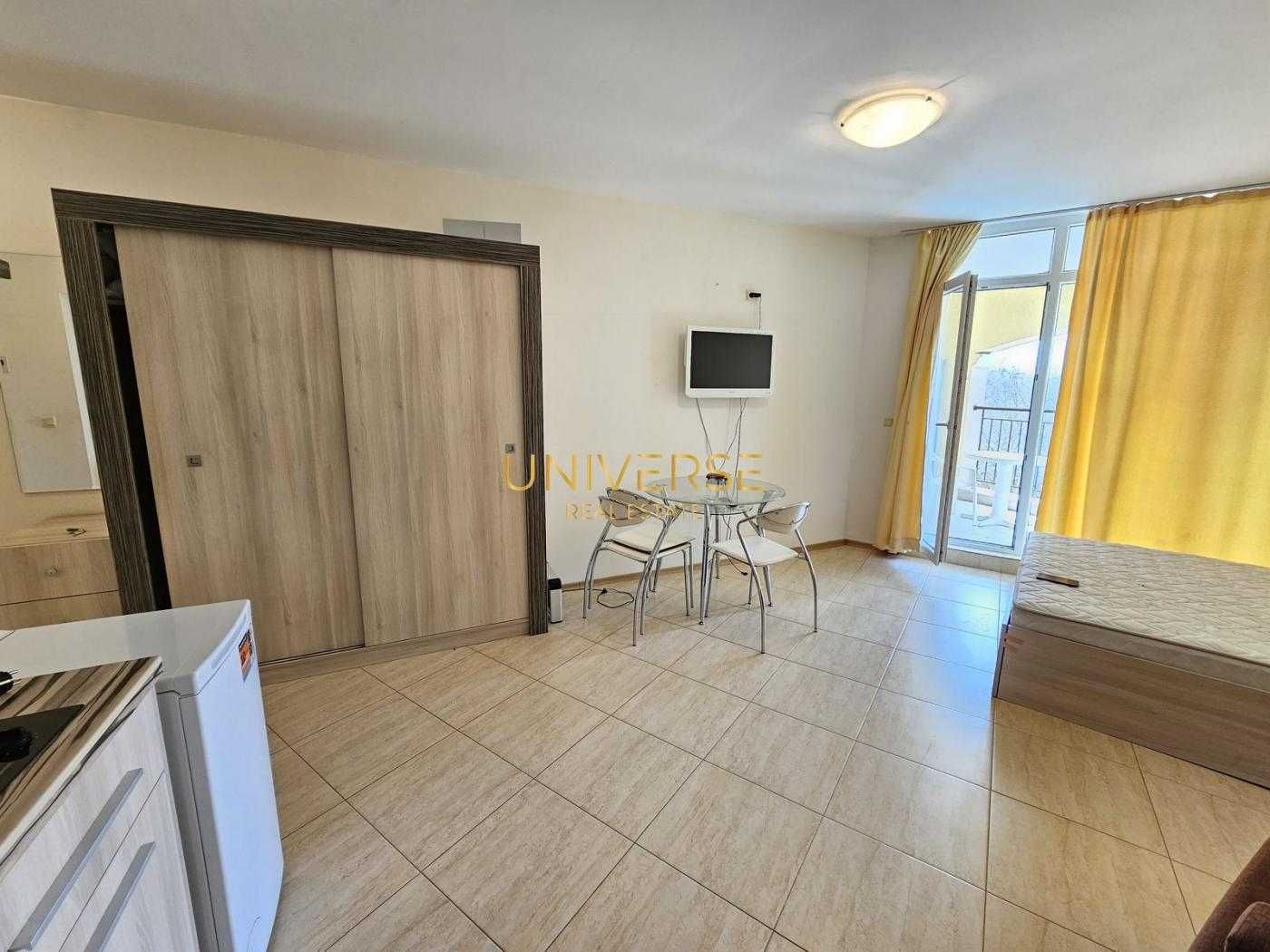 1+1 в Свети Влас на 50м. до морето, панорама.№3416