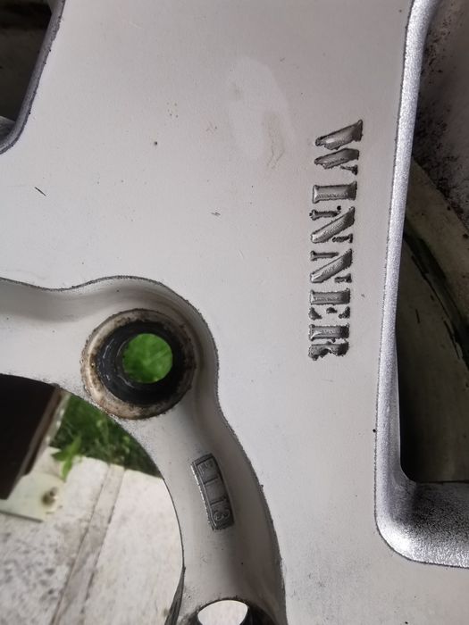 джанти с гуми за сузуки витара 15 цола