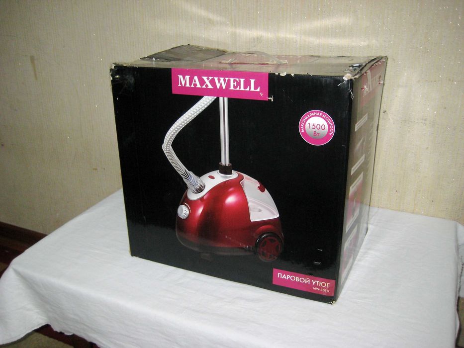 Паровой утюг MAXWELL оригинал на каробке почти новым состоянии!