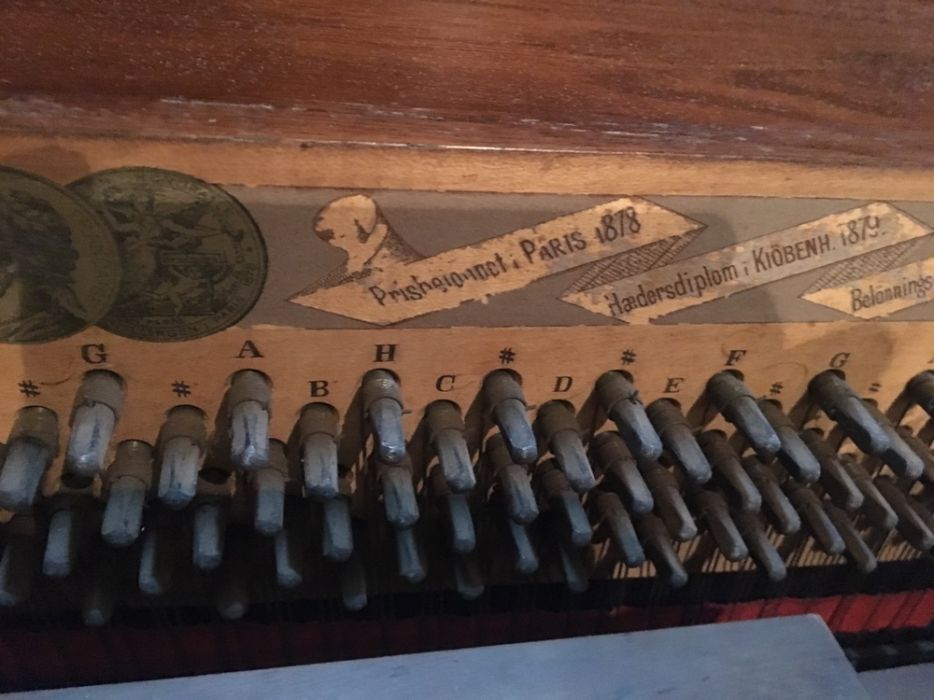 Pianina din 1878