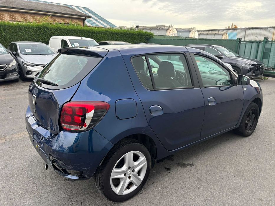 Dacia Sandero - ușor avariat / 2018 / 150.000 km
