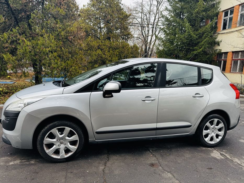 Peugeout 3008 1.6HDI 80kW(109CP) an 2010- in stare foarte buna
