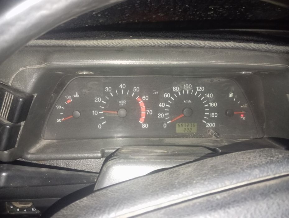 Продам срочно ваз 2111