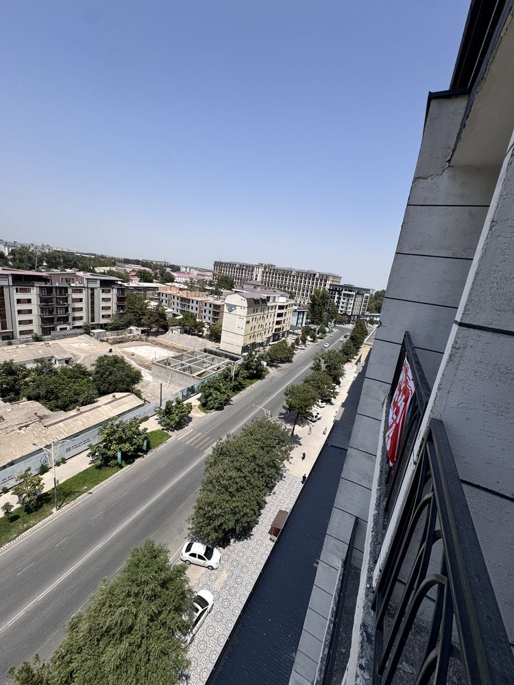 Sentr oxu yonida 110kv 4 xona karopka holatda