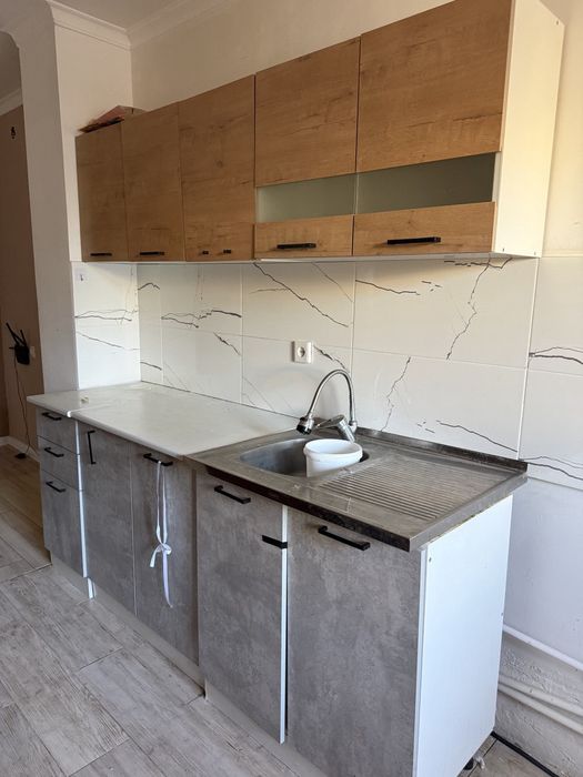 Продам кухонный гарнитур