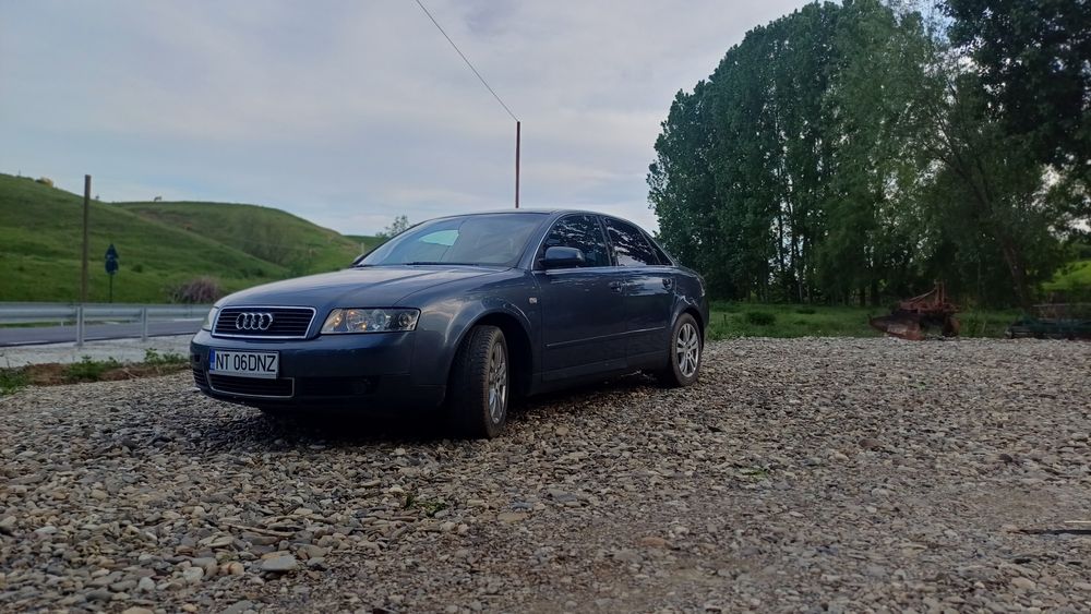 #Vand  Audi A4 b6 2001 1,6 benzina, mașina se prezintă in stare bună f