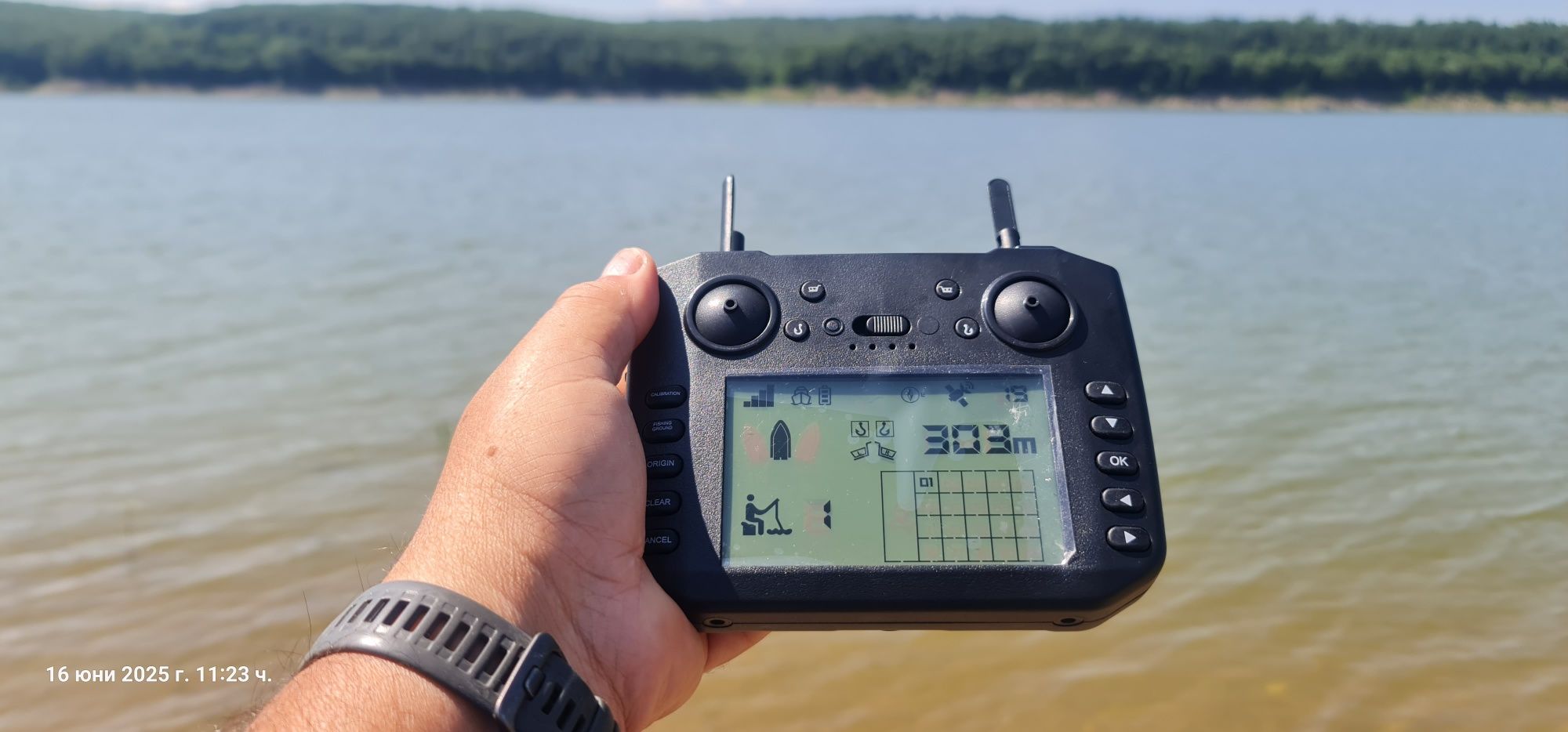 Лодка Flytec V030 с GPS автопилот + гаранция и сонар по ваш избор