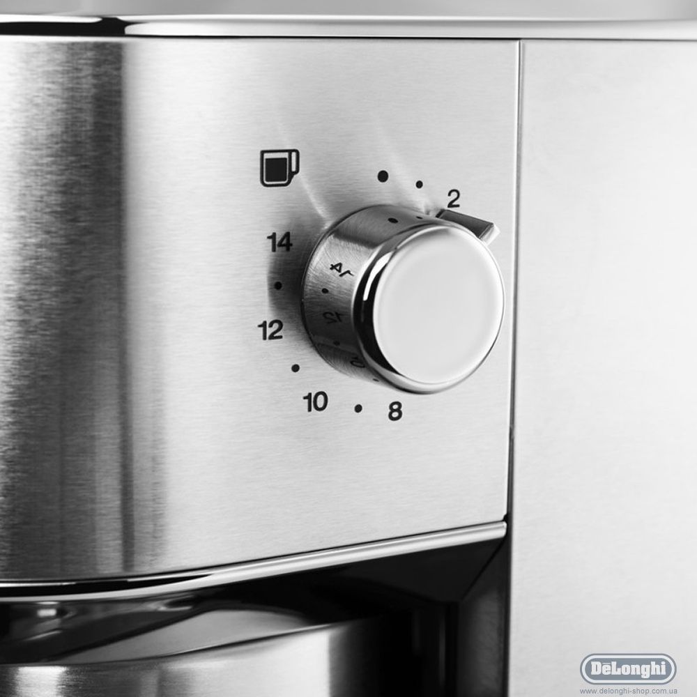 Кофемолка DeLonghi KG 520 M Dedica