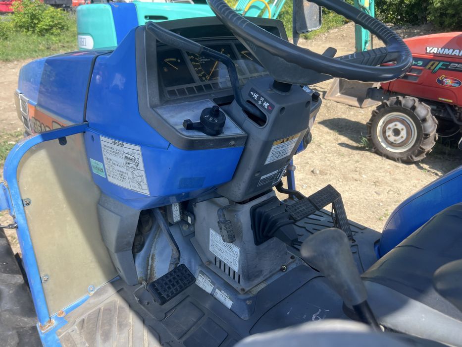 Tractoras tractor japonez iseki geas 25