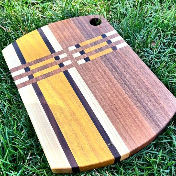 Golden Wood ёгоч буюмлар ва тахтакашлар