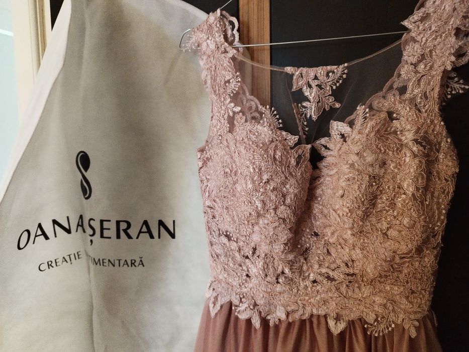 Rochie eleganta creație Oana Șeran