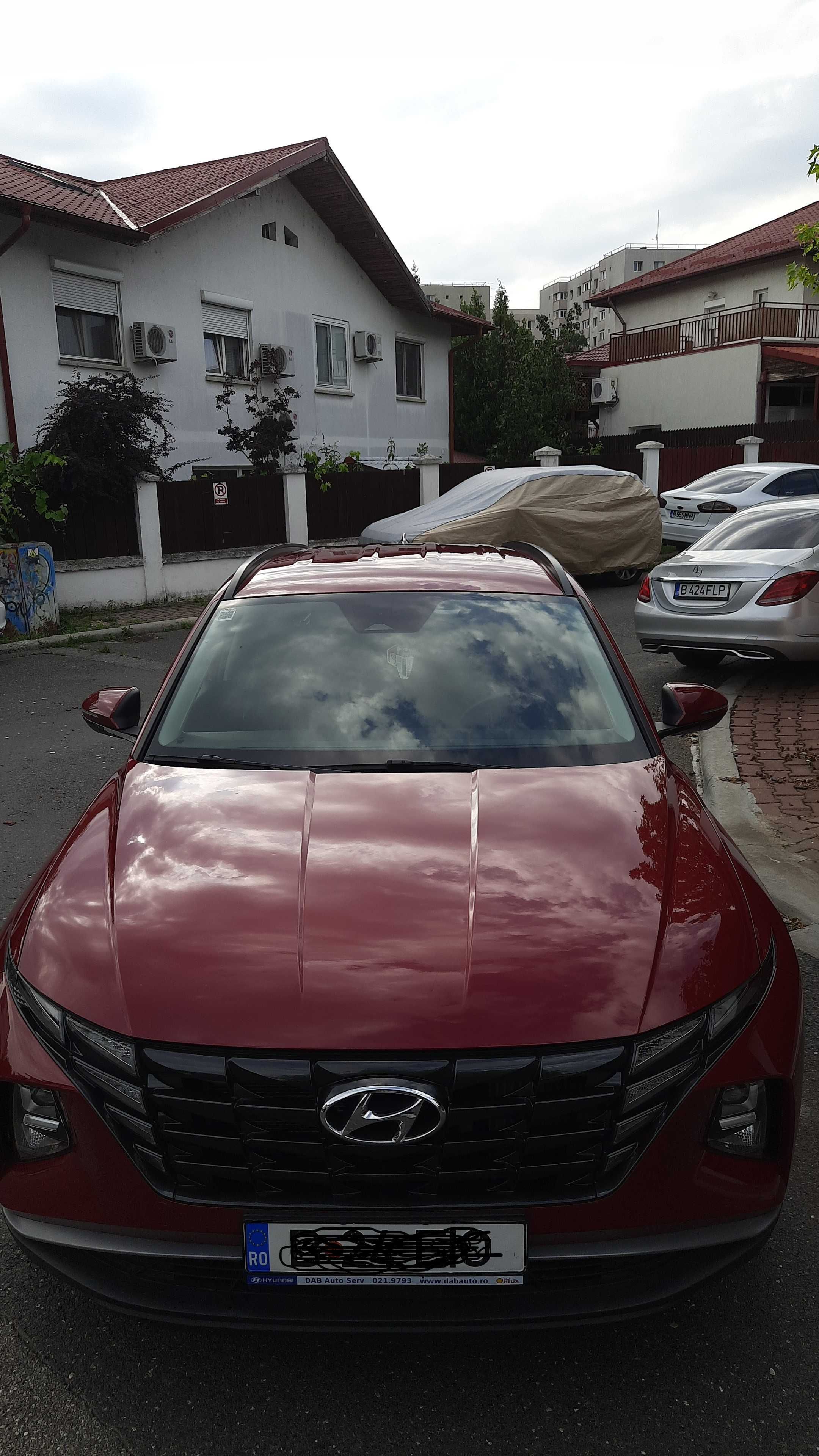 Hyundai Tucson 1.6 l 150 CP 2WD 6MT Style+, 22mii km, ca noua