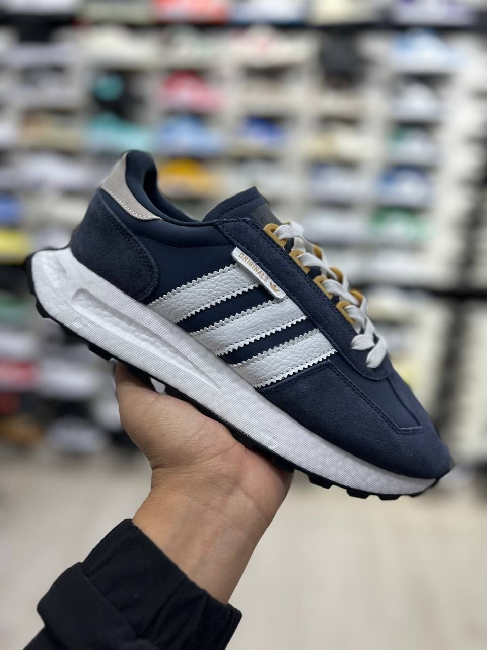 Новая Adidas boost