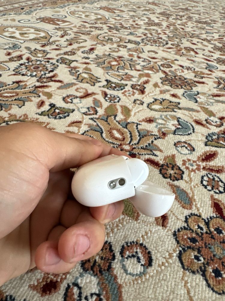 Airpods pro 2 новая