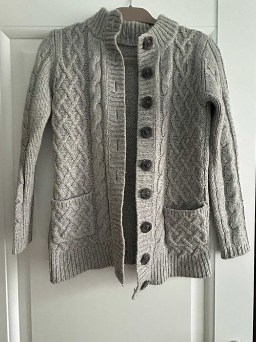 Pulover de lână moale gri – mărime S/M – 35 lei