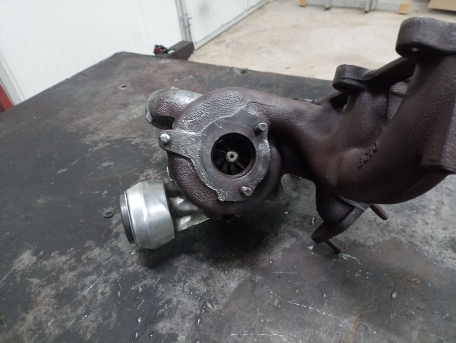 Турбо 1752 хибрид голф 4 Ауди а3  Сеат леон