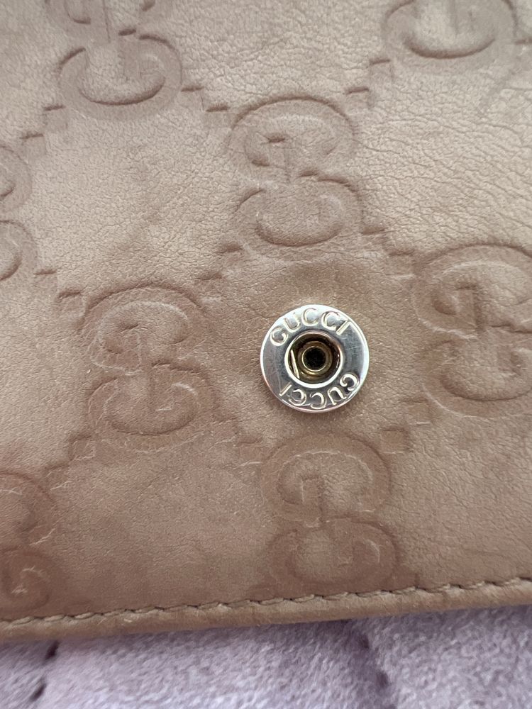 Portofel original Gucci – elegant și practic model rar
