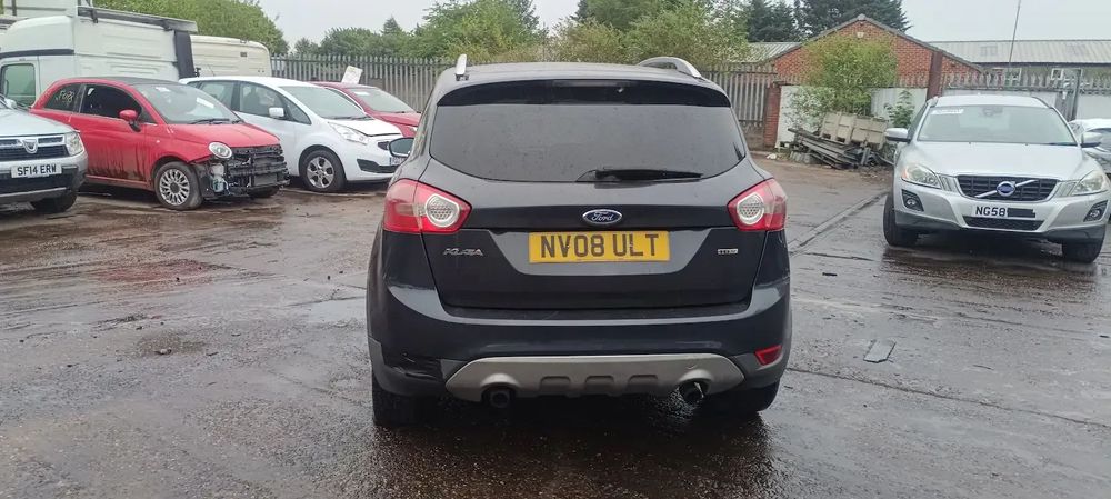 Dezmembrari / Dezmembrez Ford Kuga I 2.0 C20DD0X cutie viteze manuală 6 trepte cod culoare Sea Grey (Metallic)