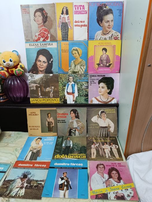 Discuri vinil muzică populară