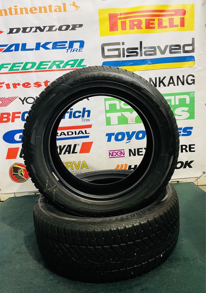 215/55 R17 98V XL - Goodyear UltraGrip Performance M+S Oferta