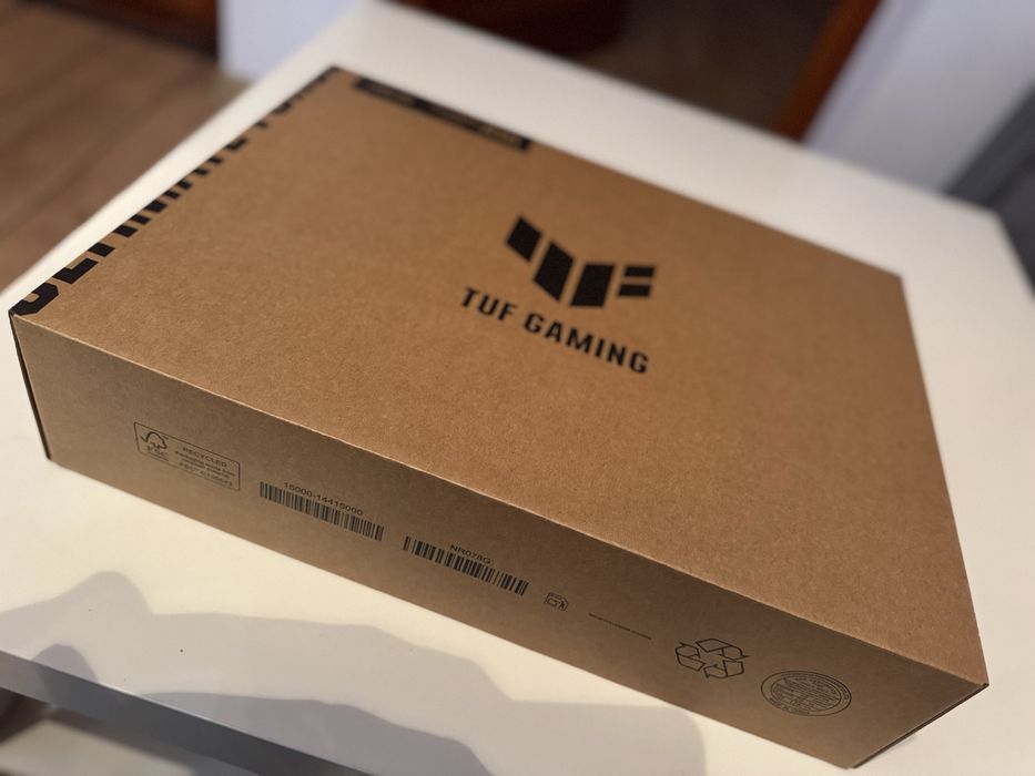 Laptop Gaming ASUS TUF F16 Nou Sigilat