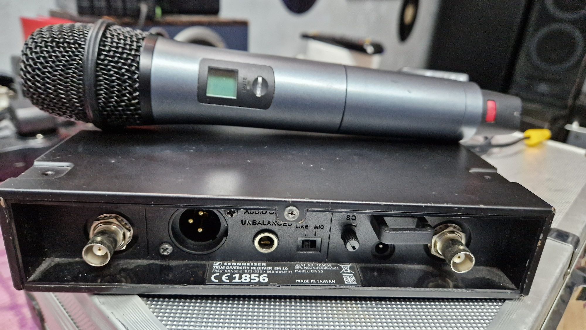 Microfon senheiser em 10  whireless (nu shure)