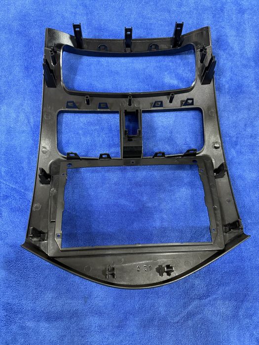 Spark tesla manitor 9