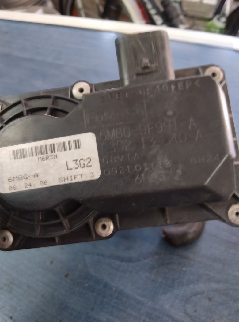 Дружба клапа за mitsubishi colt 2005 година