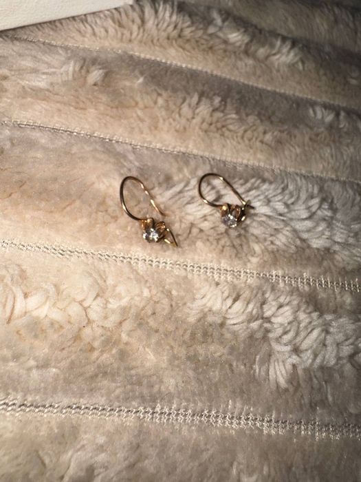 Золотые сережки для маленьких