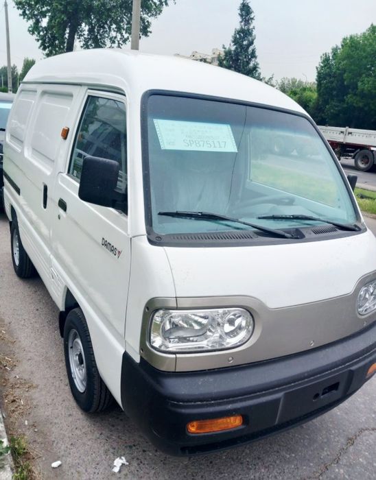 **Damas van oq 2025 model.Firmaga bor