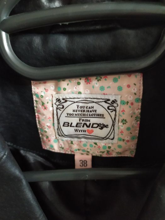 Кожено много запазено сако