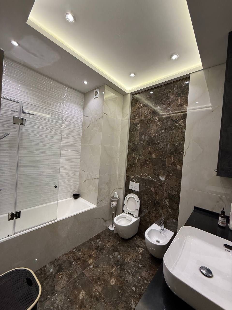 Darkhan Avenue Продается 2 комнатная квартира ремонт Парк Тельмана