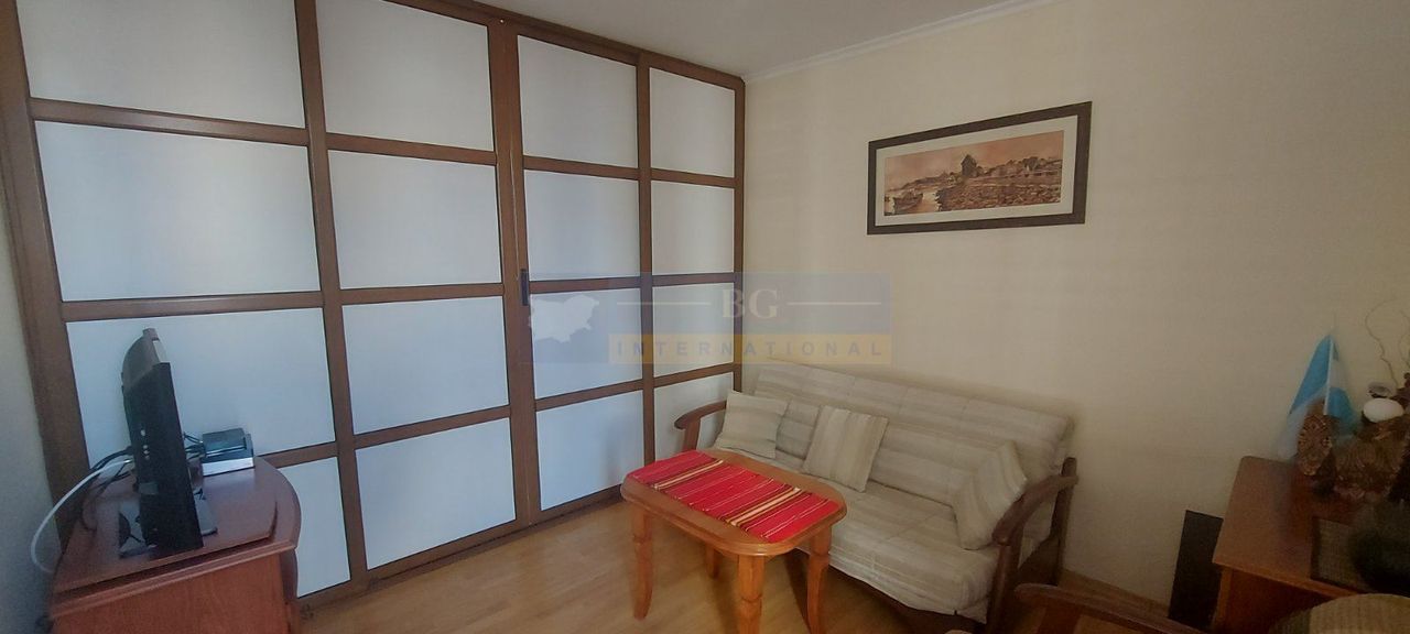 Продава се Тристаен апартамент в к.к. Слънчев бряг - 70 кв.м за 1072 €/кв.м - Снимка #9