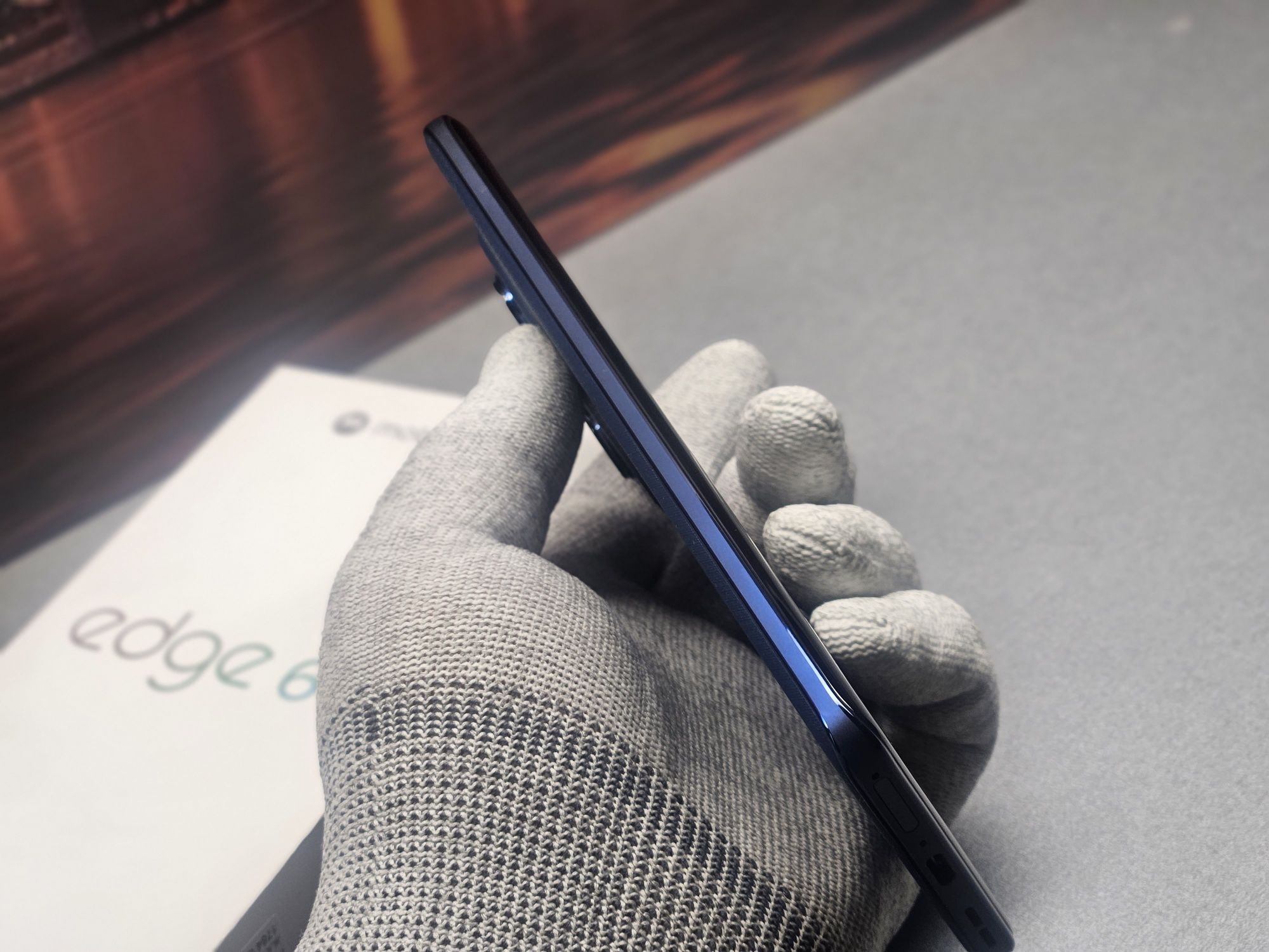 НоВо! Motorola EDGE 60
