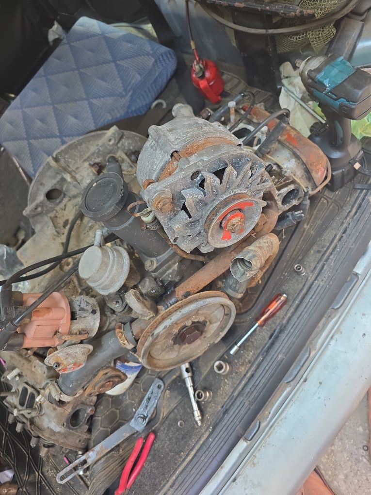 Двигател VW 1.9 DG (Wasserboxer