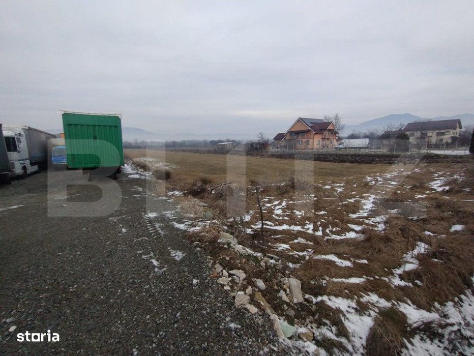 Teren intravilan 3995 mp, 22 m deschidere la DN17, zona Rusu Bargaului