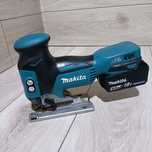 Fierastrau pendular soricel Makita DJV181