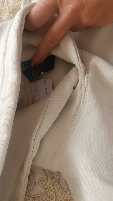 Суитчъри 2 броя Мики Маус на Зара и НМ 152см