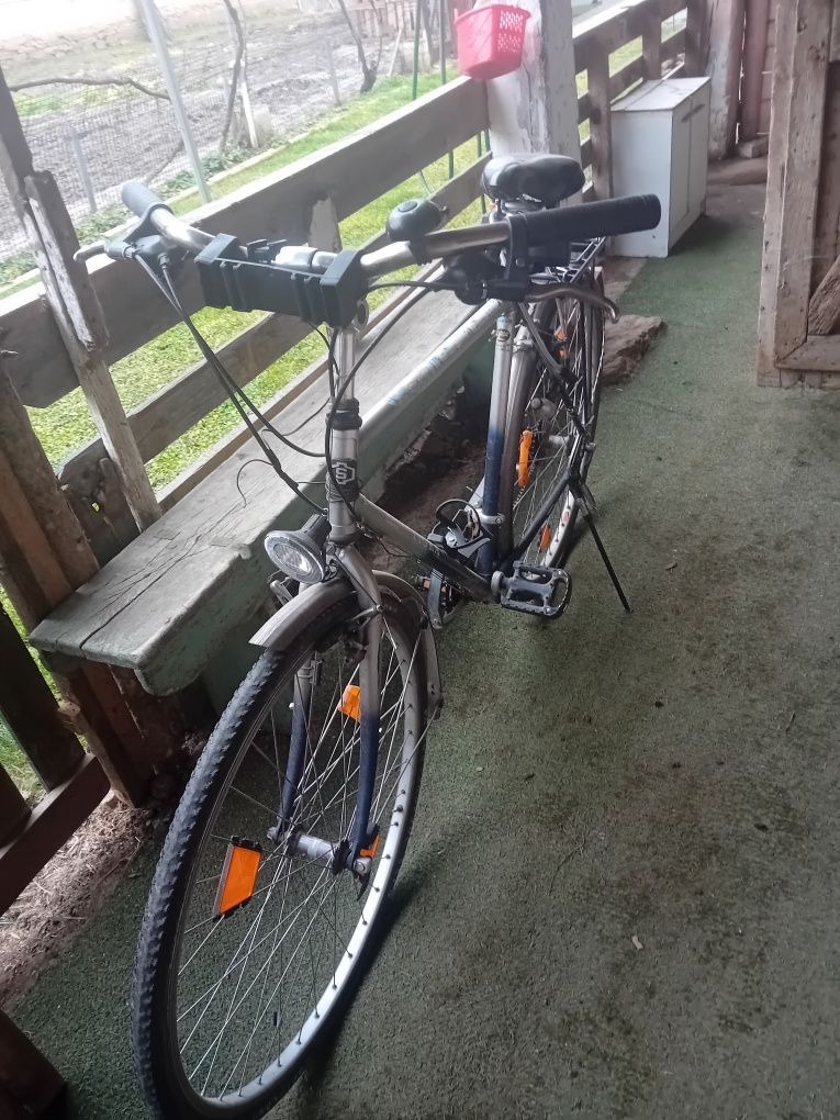 Vând biciclete  2 bucăți