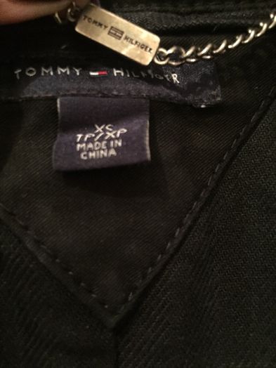 Тренчкот Tommy Hilfiger и сако Zara