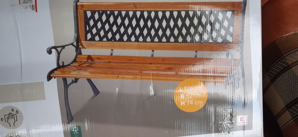 Băncuță cu picioare din fontă