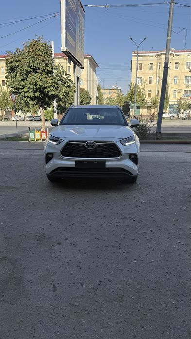 Toyota Highlander Hybrid USA 2025