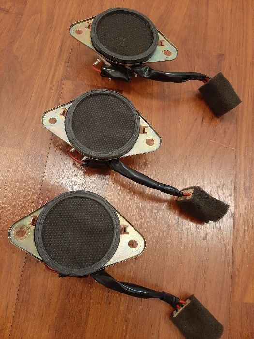 Продам Динамики пищалки Toyota Tundra 2016