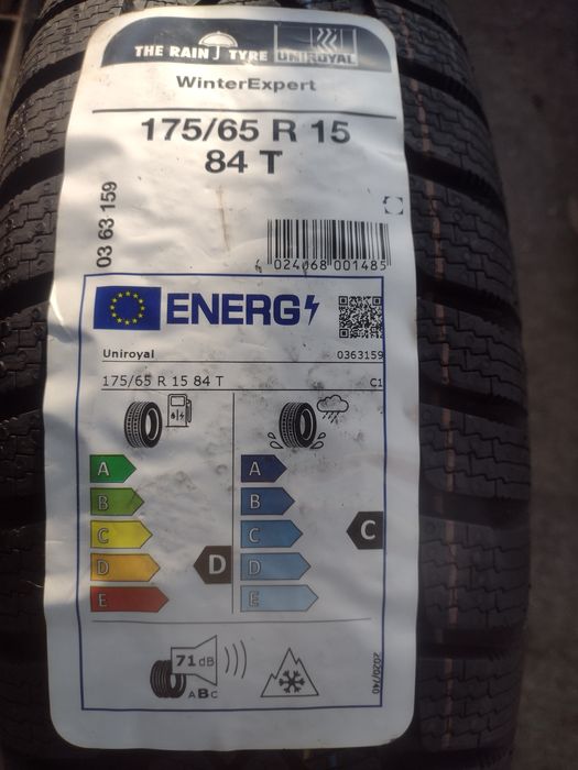 Нови 2бр.175/65/15 Uniroyal Winter expert dot4223